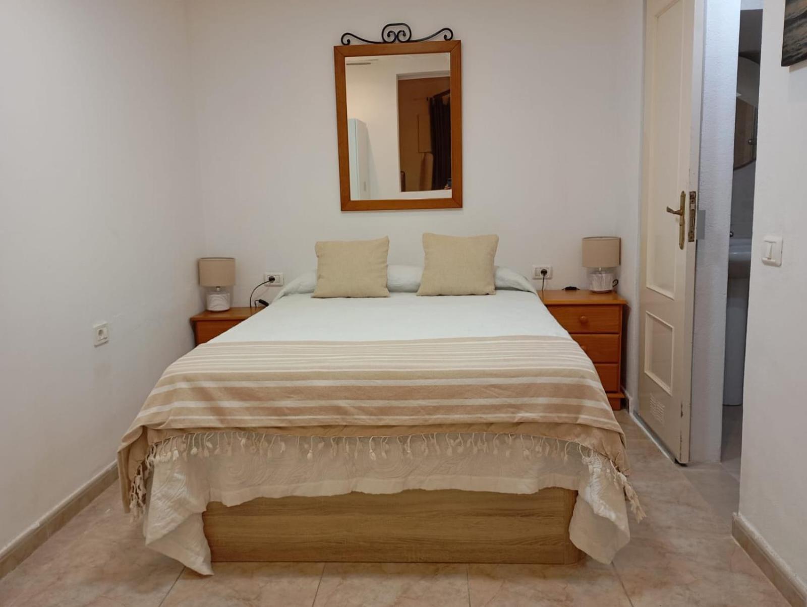 Vivienda Vacacional Costa Playa San Juan Екстериор снимка